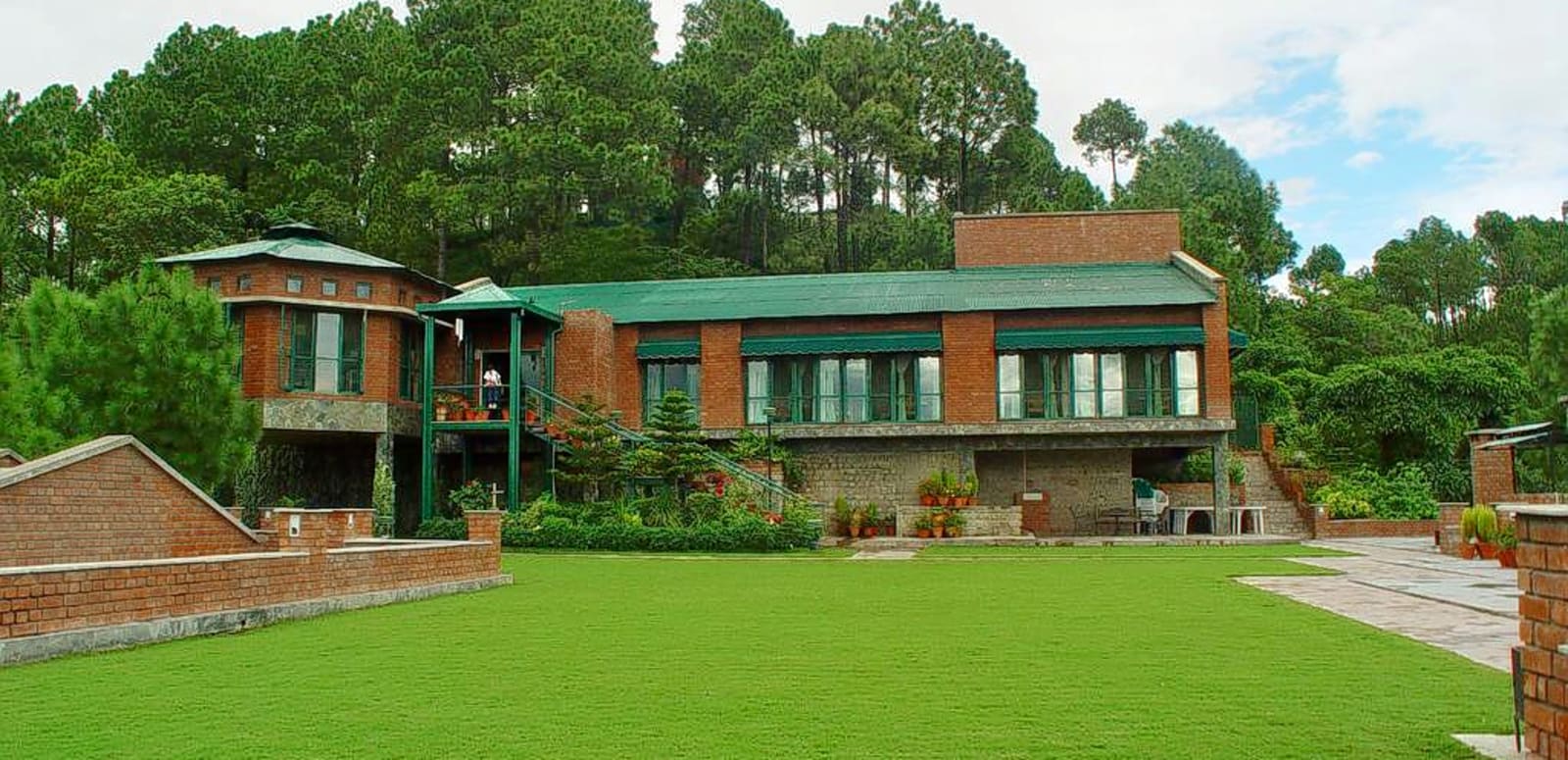 A Typical House in Kasauli